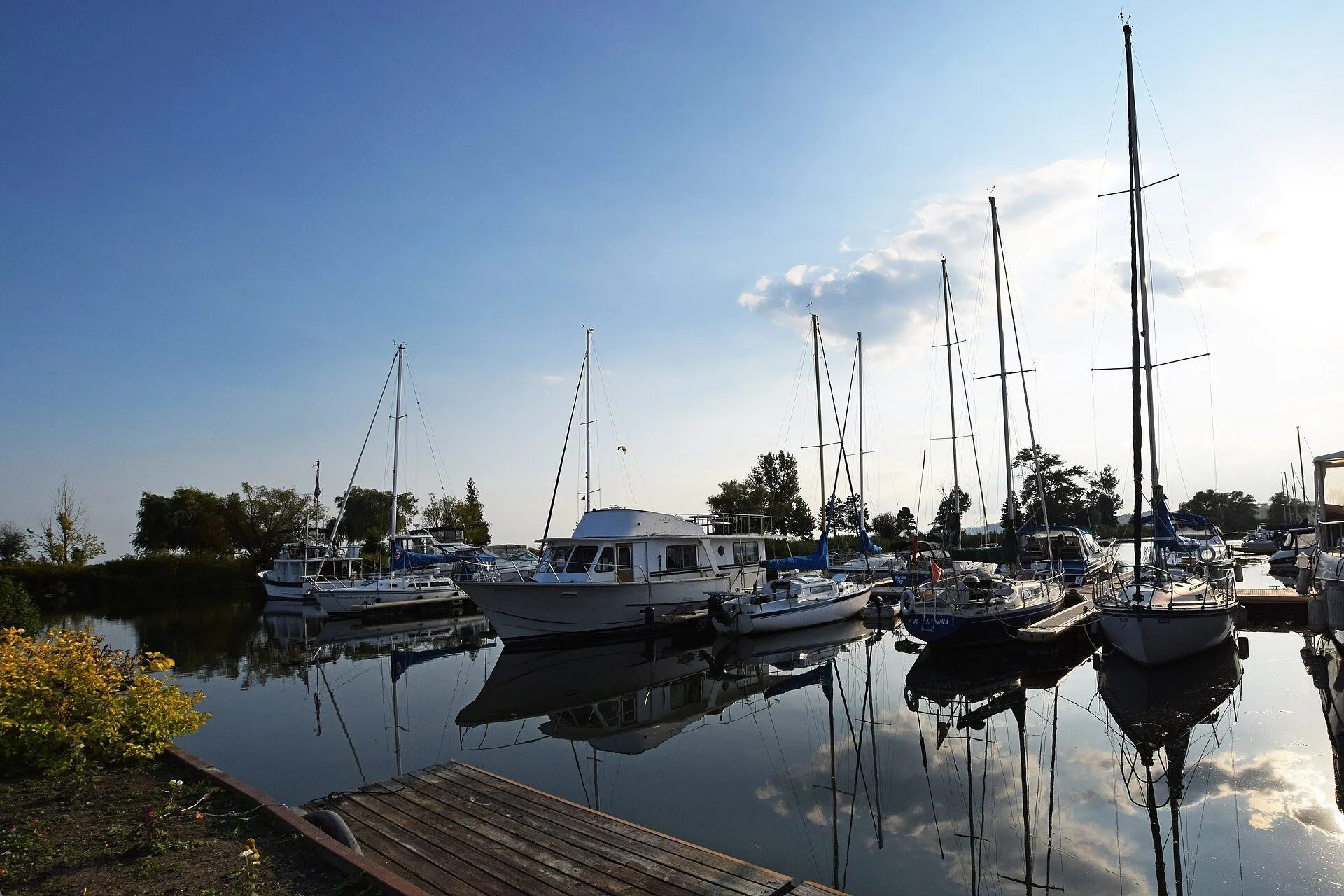 Bay Ridges - South Pickering Bay Ridges, Pickering real estate